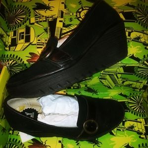 New Fly London suede wedge
